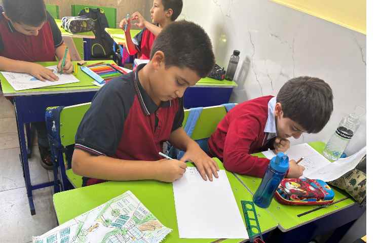 بازدید سرکار خانم آرین از دفتر مرکزی دپارتمان هنر از کلیه پایه ها 9