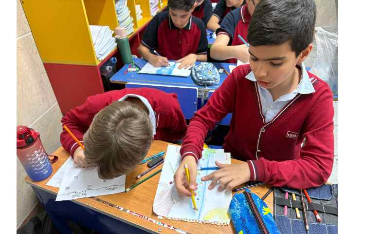 بازدید سرکار خانم آرین از دفتر مرکزی دپارتمان هنر از کلیه پایه ها