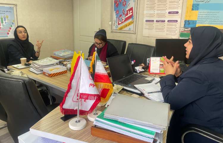 بازدید سرکار خانم فیاض مسئول محترم دپارتمان زبان موسسه علوی 3