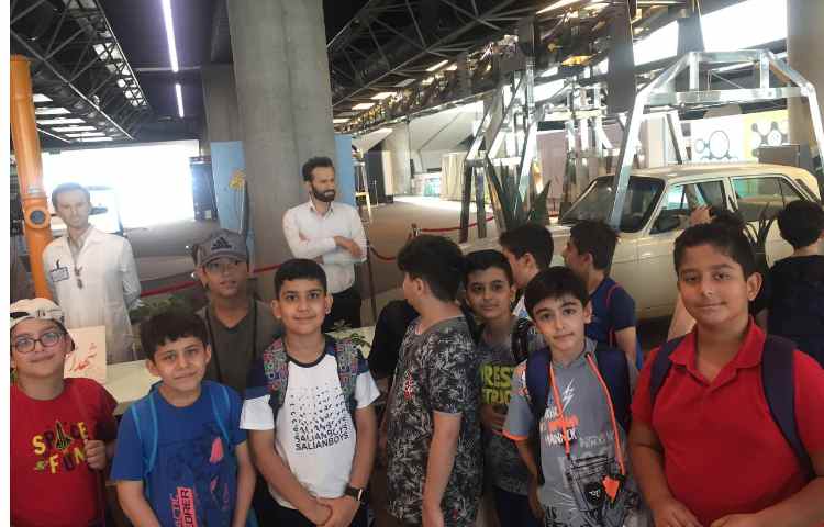 بازدید علمی در باغ کتاب و نوجوان 6