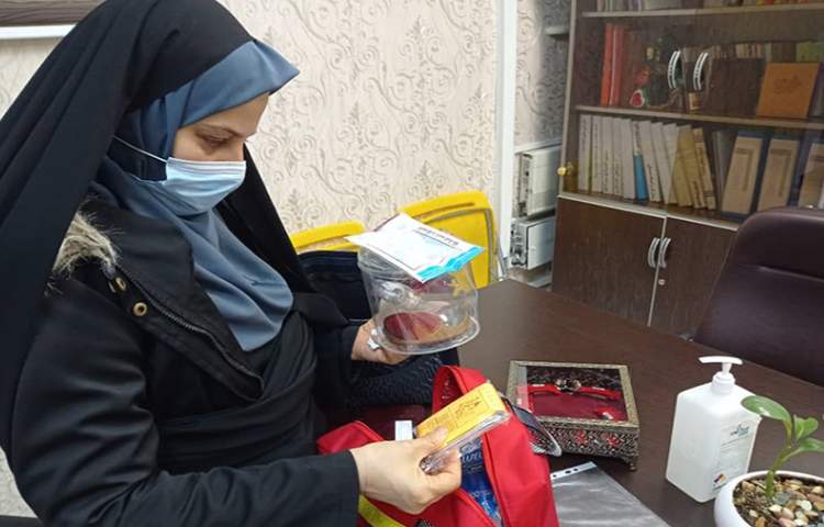 بازدید مسئول بهداشت سرکار خانم قرائی از دبستان 6