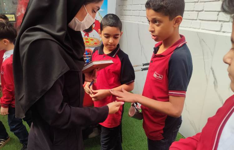 بازدید مسئول بهداشت