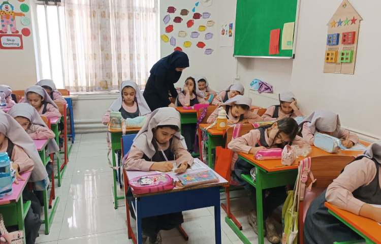 بازدید معاون آموزشی از برگزاری سنجش 3