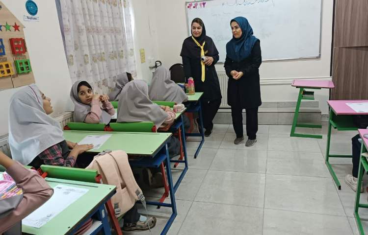 بازدید معاون آموزشی از کلاسها 5