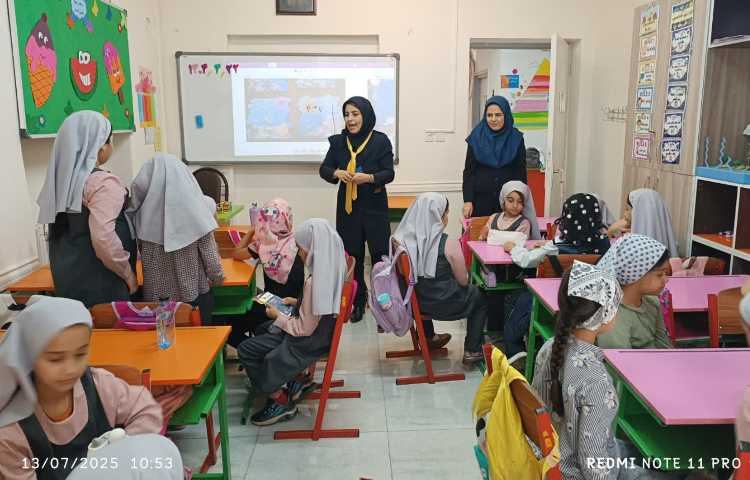 بازدید معاون آموزشی از کلاسها