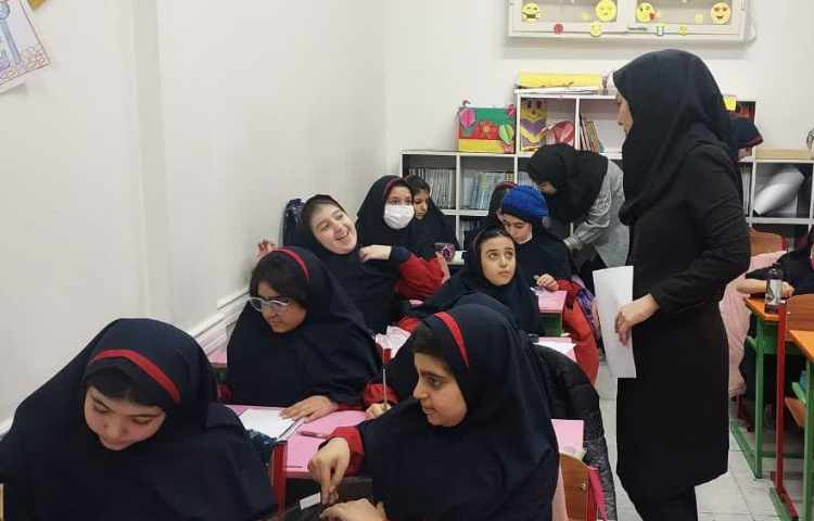 بازدید کلاس زیبانویسی 1