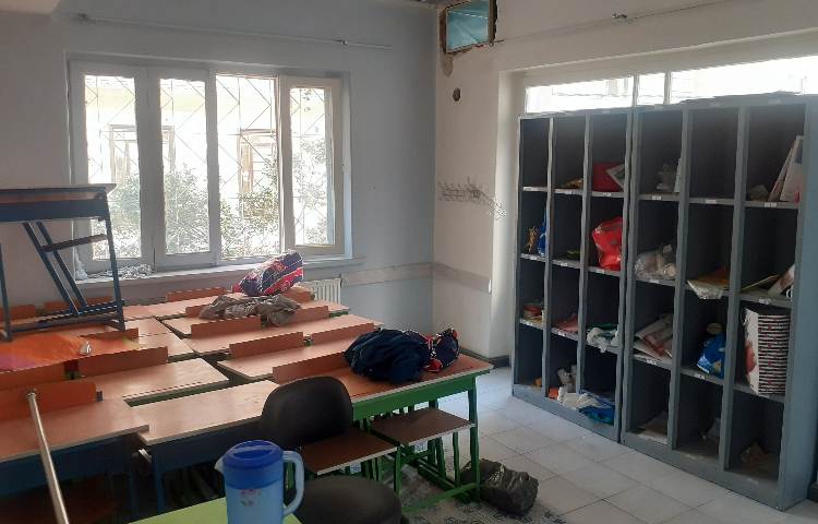 بازسازی وتعمیرات مدرسه 10