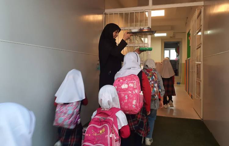 بازگشایی دبستان 7