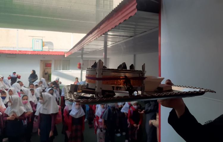 بازگشایی دبستان 8