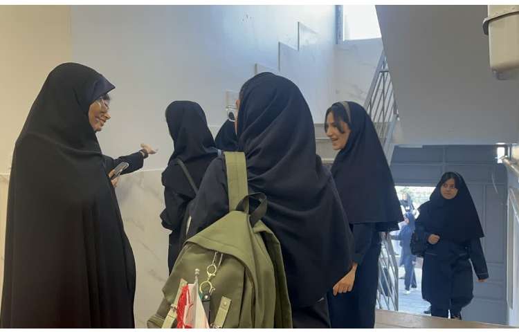 بازگشای پایگاه تابستانی مدرسه 5