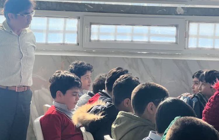 بازید مدیریت محترم از سلف ناهار خوری در روزهای گذشته 2