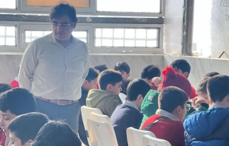 بازید مدیریت محترم از سلف ناهار خوری در روزهای گذشته