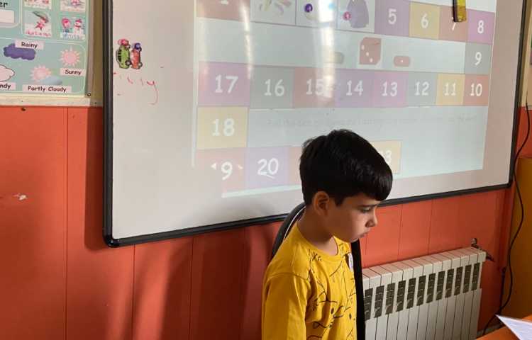 بازی آنلاین مربوط به دوره حروف oa,ow, o-e 4