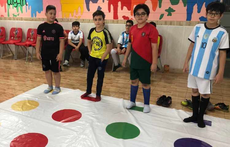 بازی اطلاعات عمومی با تاس و صفحه 3