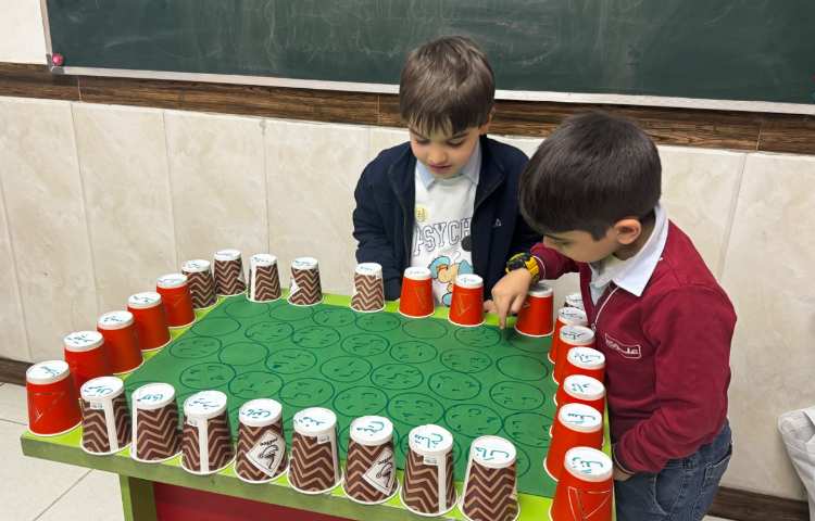 بازی اقا میرزا (روان خوانی خلاق) 4