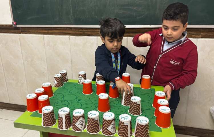 بازی اقا میرزا (روان خوانی خلاق) 5