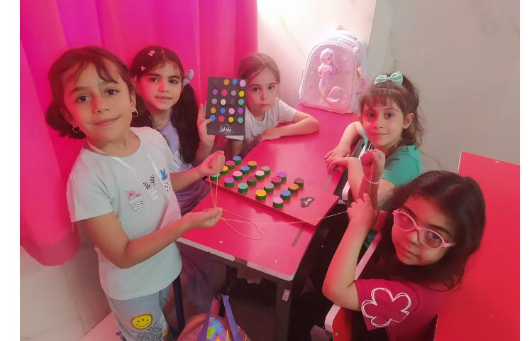 بازی بادست سازه خلاق و هدفمند