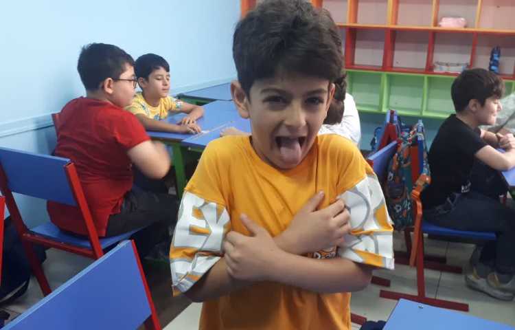 بازی با احساسات کلاس زبان زرافه 7