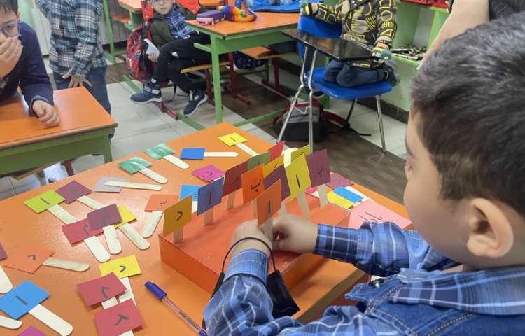 بازی با حروف برای ساخت کلمات 2