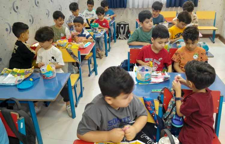 بازی با خمیرجهت دست ورزی 2