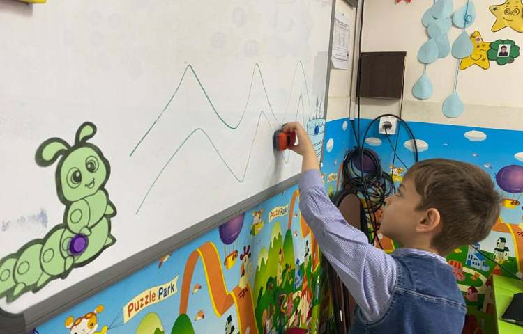 بازی با فعالیت های کتاب Pencil Control