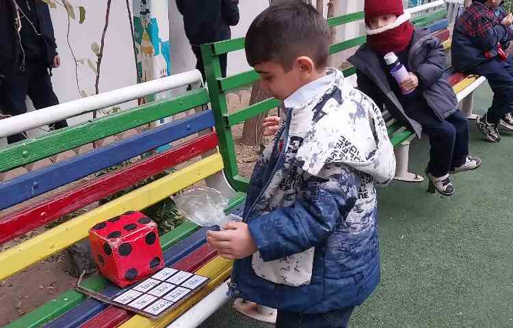 بازی با لغات در زنگ تفریح-غوطه‌وری