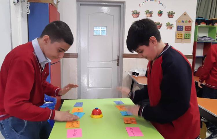 بازی با لغات کتاب Science 3