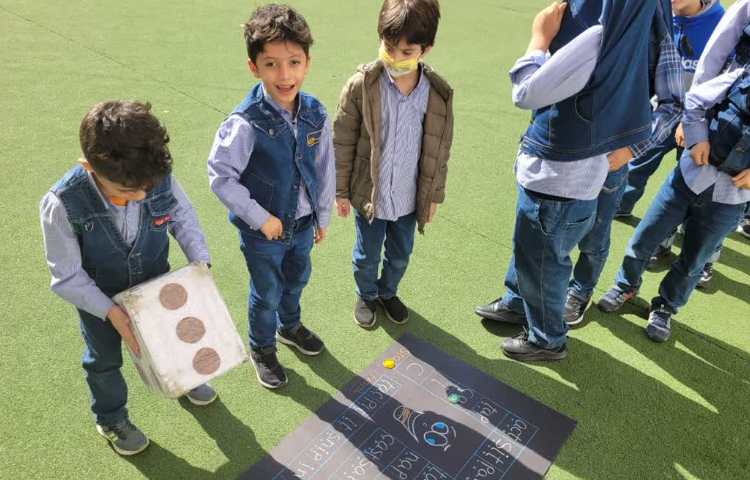 بازی با هدف تمرین و تثبیت Blending of sounds 1