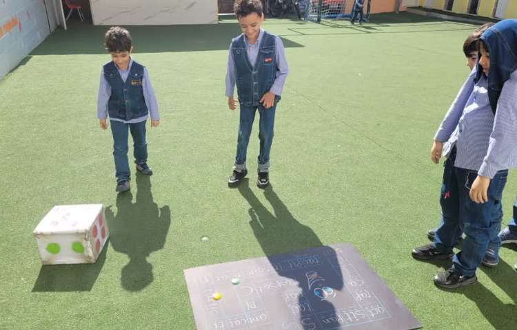 بازی با هدف تمرین و تثبیت Blending of sounds 3