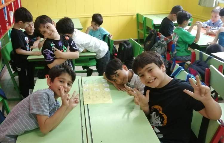 : بازی با واژه ها، بازی املای لیوانی(دوز) 2