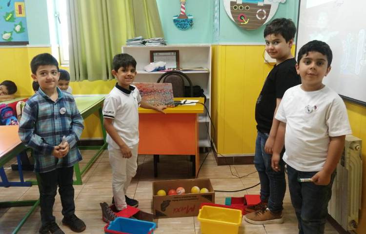 :بازی با واژه ها، دست ورزی نشانه ها و تقویت املا 6