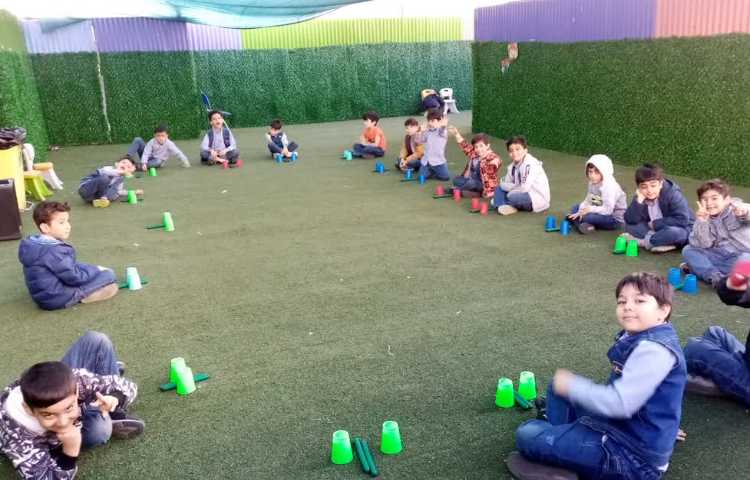 بازی با چوبک و کاپ گیم 1