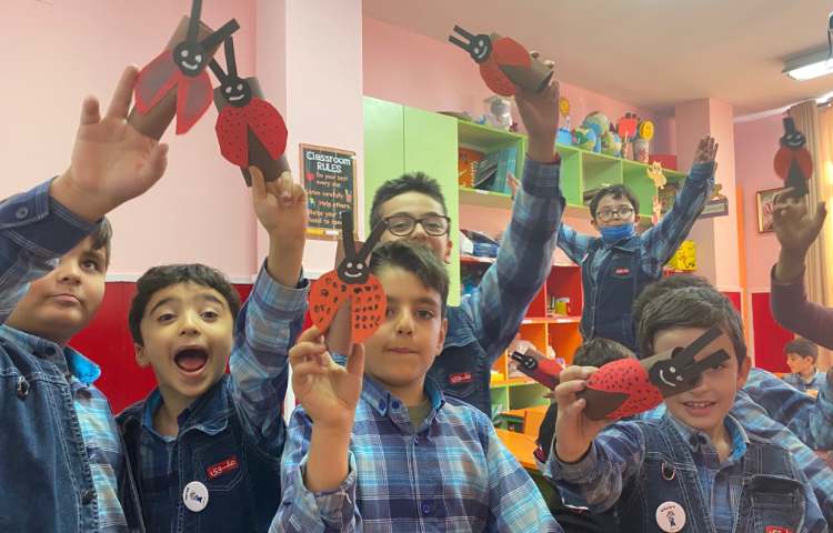 :بازی با کاردستی کفشدوزک، کلاس دریانوردان 2