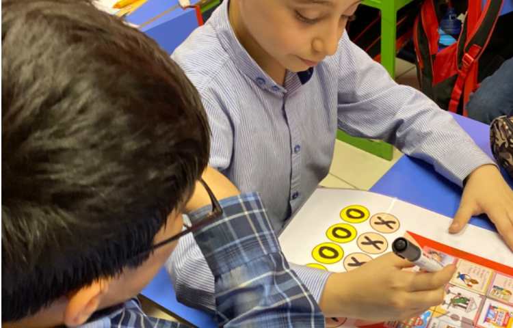 بازی x o برای مفهوم مکان های مختلف 1