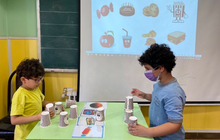 :بازی برج سازی با کلمات، کلاس انگور 5