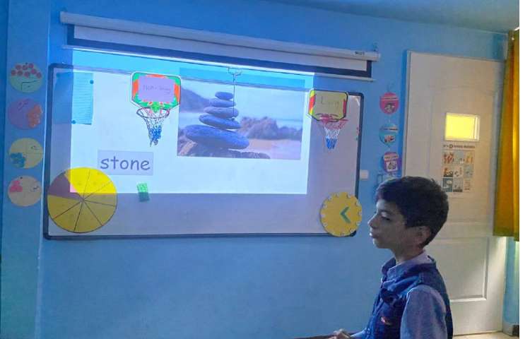 بازی بسکتبال living things و non_living 2