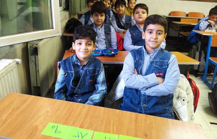 بازی تشخیص تقریب با کارت به صورت گروهی / زنگ ریاضی 4