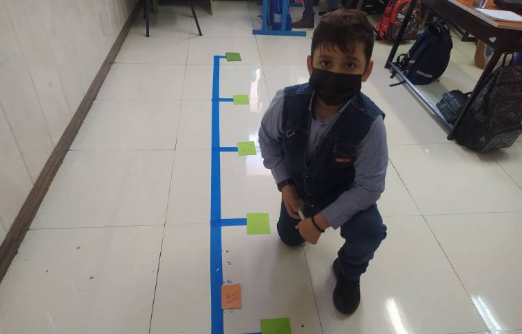 بازی تقریب با محور