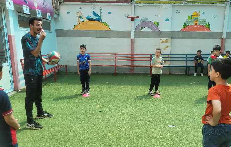 بازی توپ و تور زنگ ورزش آقای عالی 2