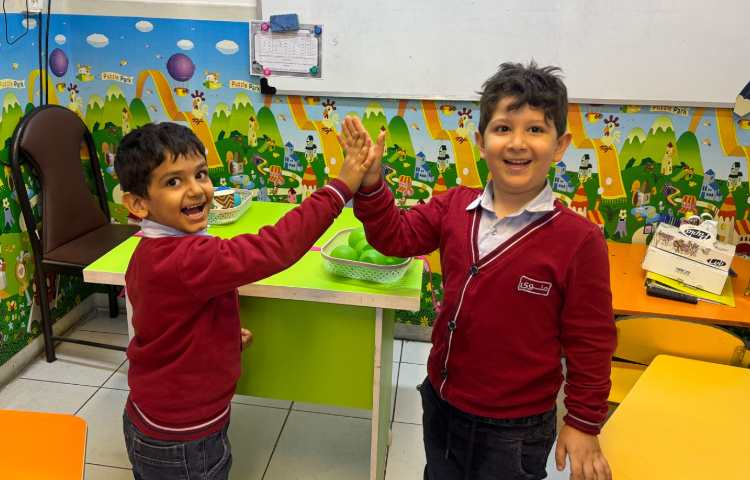 بازی جهت تقویت حس همکاری و صبر