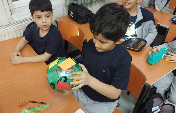 بازی جهت تمرین روانخوانی لغات 1