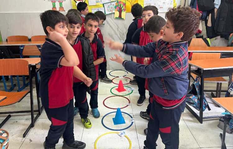 بازی حدس کلمات و تمرین جمله‌سازی-زنگ زبان عمومی