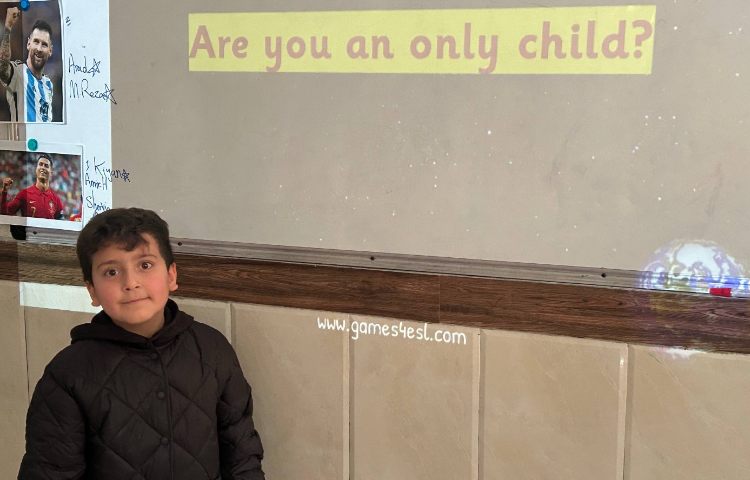 بازی حدس کلمات و تمرین 100 Qs-زنگ زبان عمومی 2