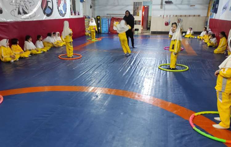 بازی خرگوش بی لونه 1