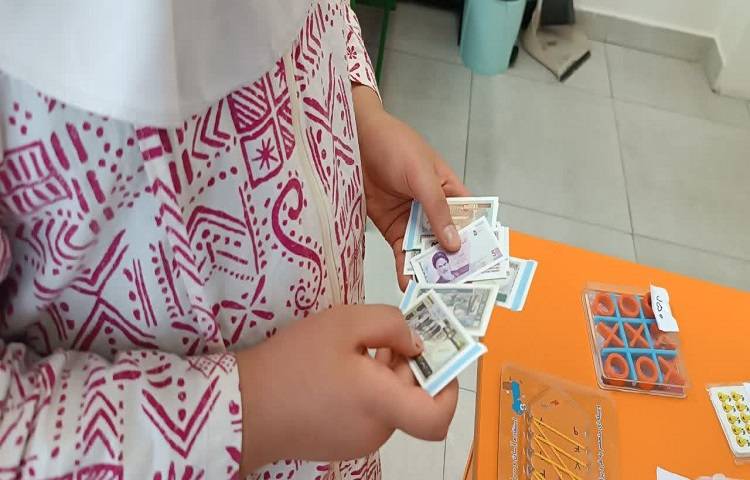 بازی خرید و فروش در فروشگاه کلاسی 3