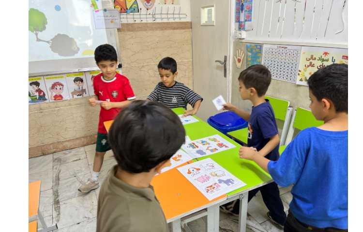 بازی خلاق تطابق سایه