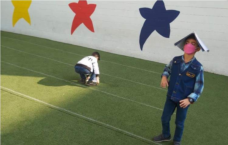 بازی دبستانی( تعادل شو)