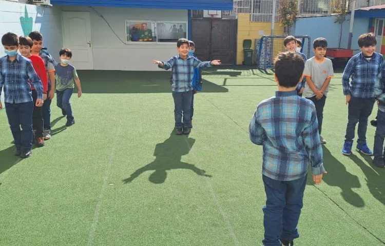 بازی دبستانی دانش آموزان پایه سوم 3