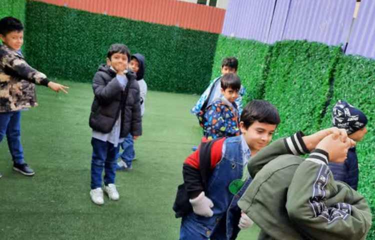 بازی دبستانی عروسک شو 3