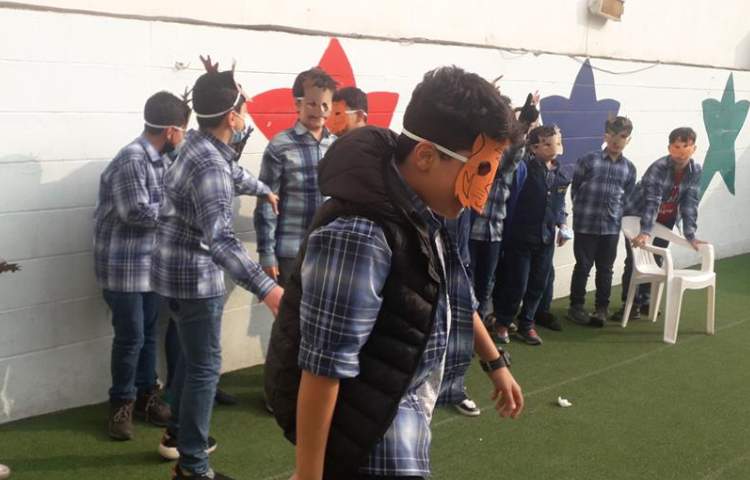 بازی دبستانی (گوزن و ببر) پایه ششم دبستان 2